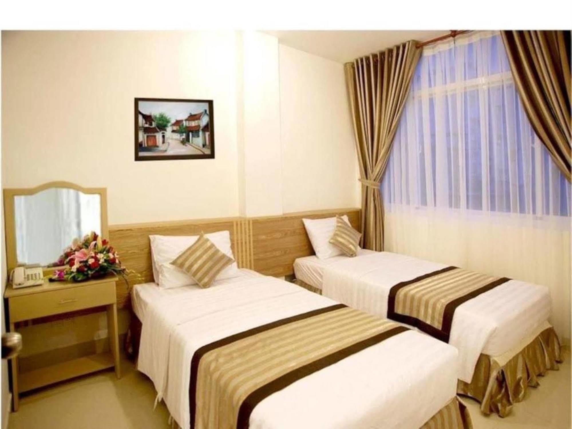 New Sunny Hotel Ho Chi Minh-staden Exteriör bild