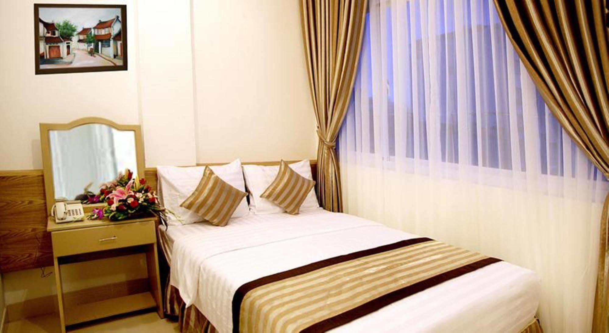 New Sunny Hotel Ho Chi Minh-staden Exteriör bild